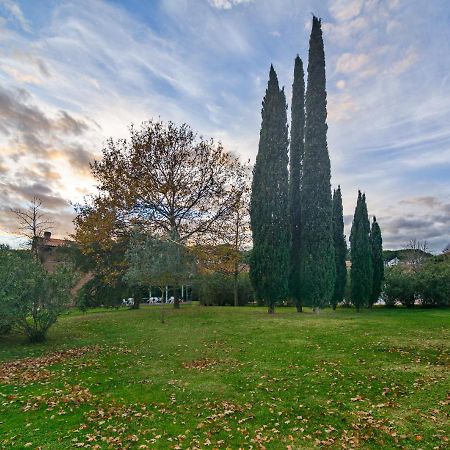Residence San Rossore Pisa Bagian luar foto
