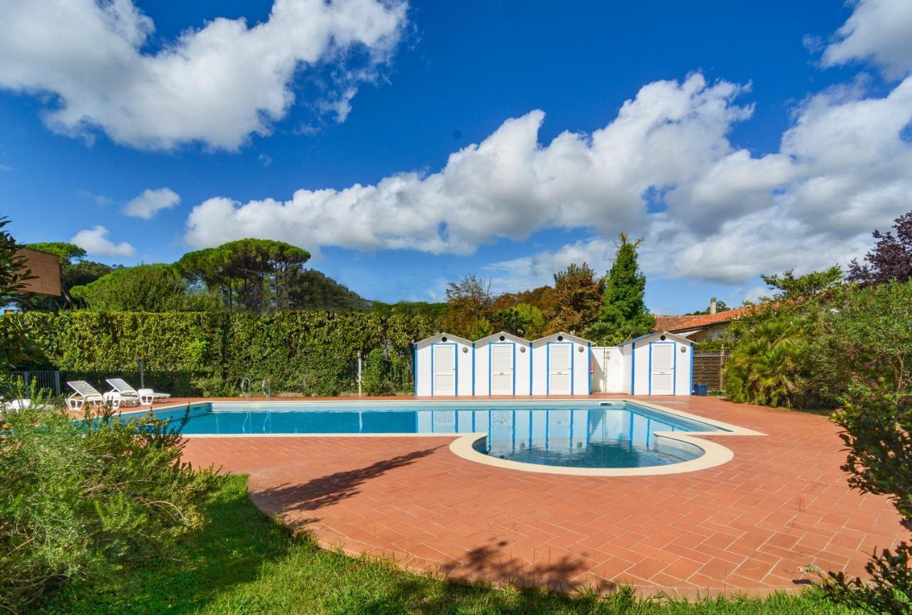 Residence San Rossore Pisa Bagian luar foto