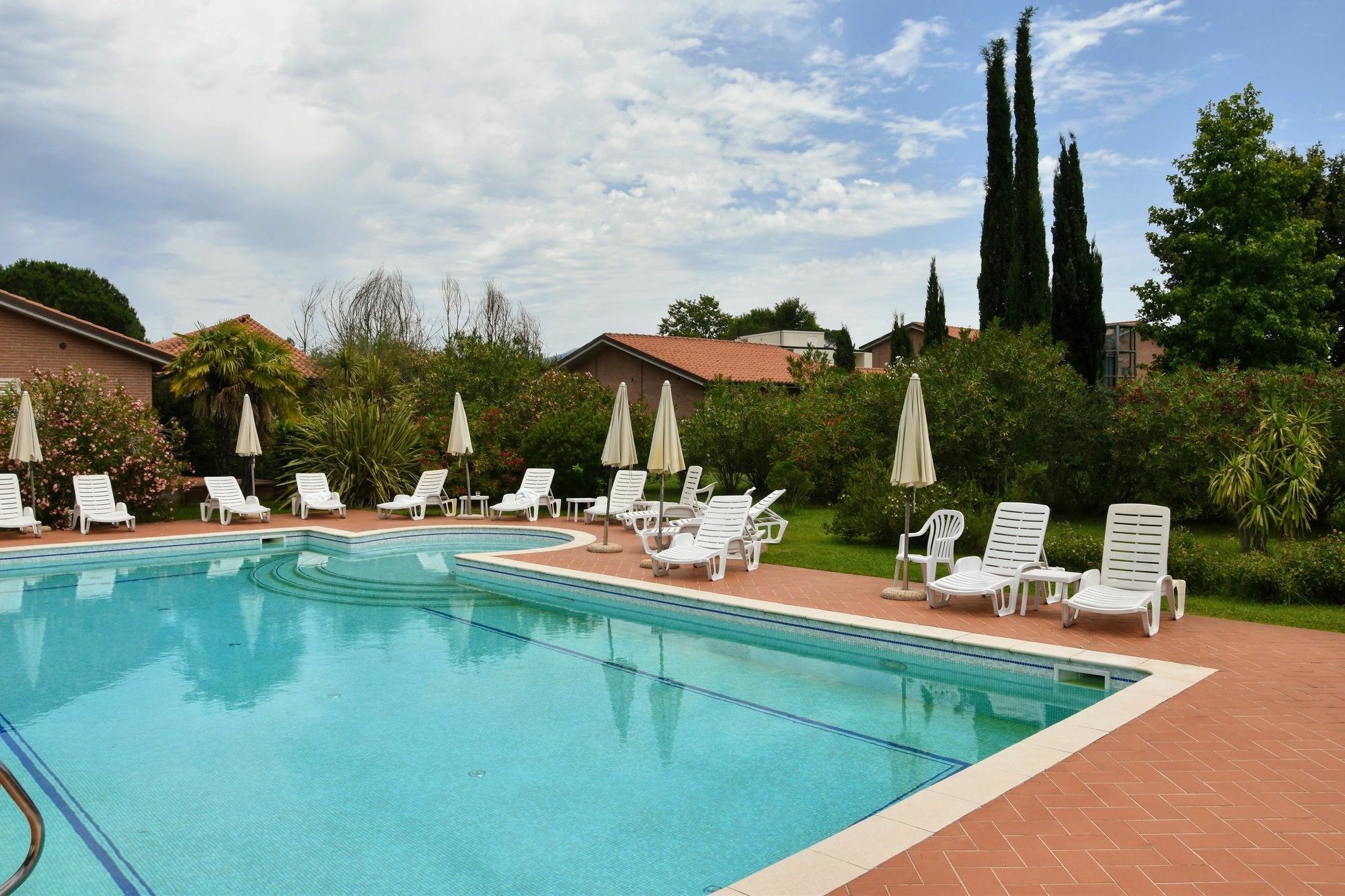 Residence San Rossore Pisa Bagian luar foto